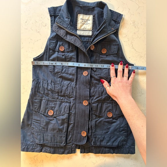 Abercrombie & Fitch Navy Blue Utility Cargo Vest Outerwear Jacket 100% Cotton - Picture 10 of 14